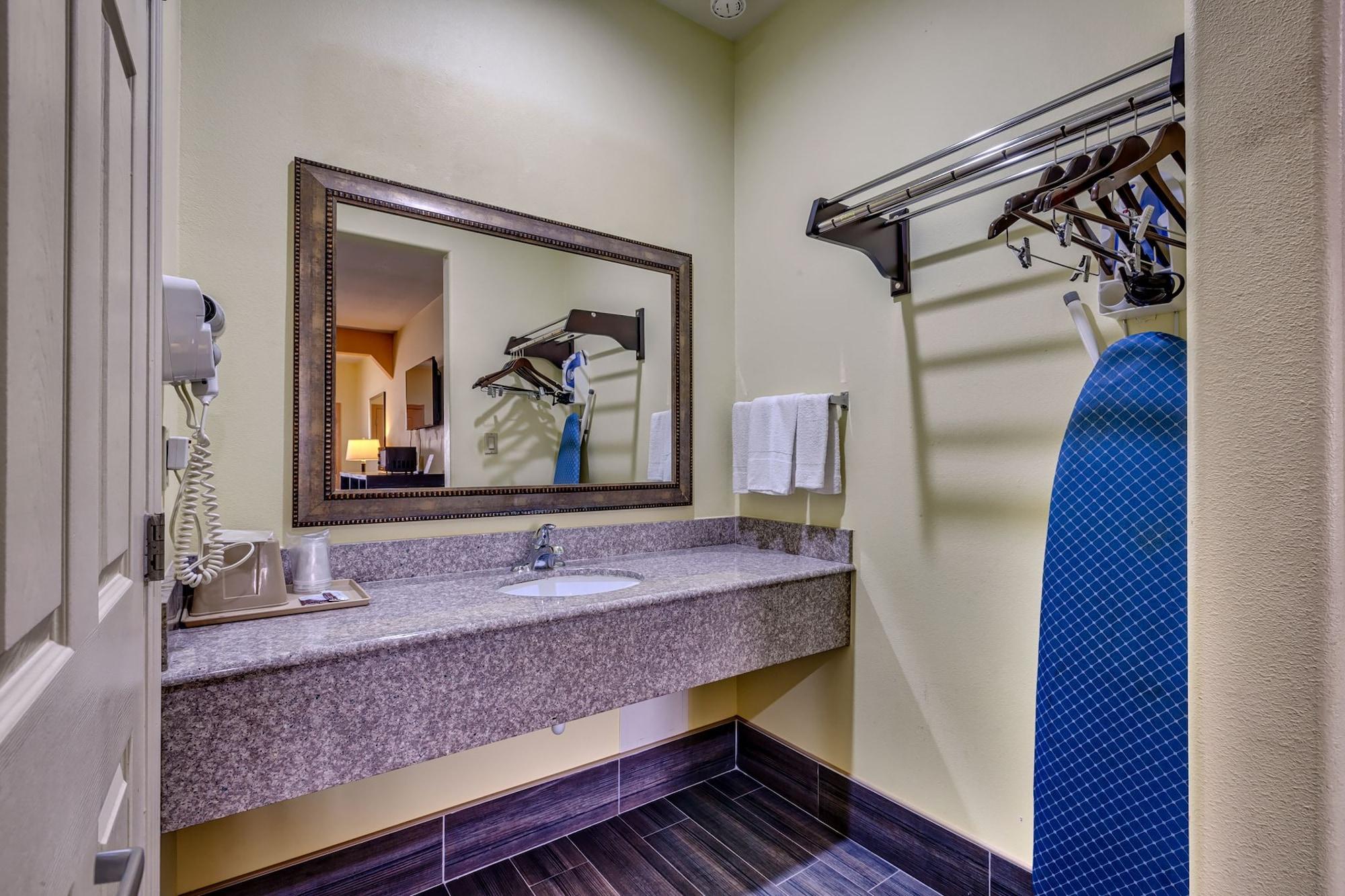 Quality Inn Brownsville Exterior photo