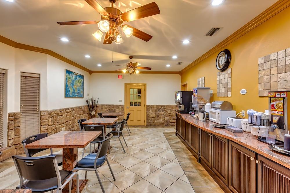 Quality Inn Brownsville Exterior photo