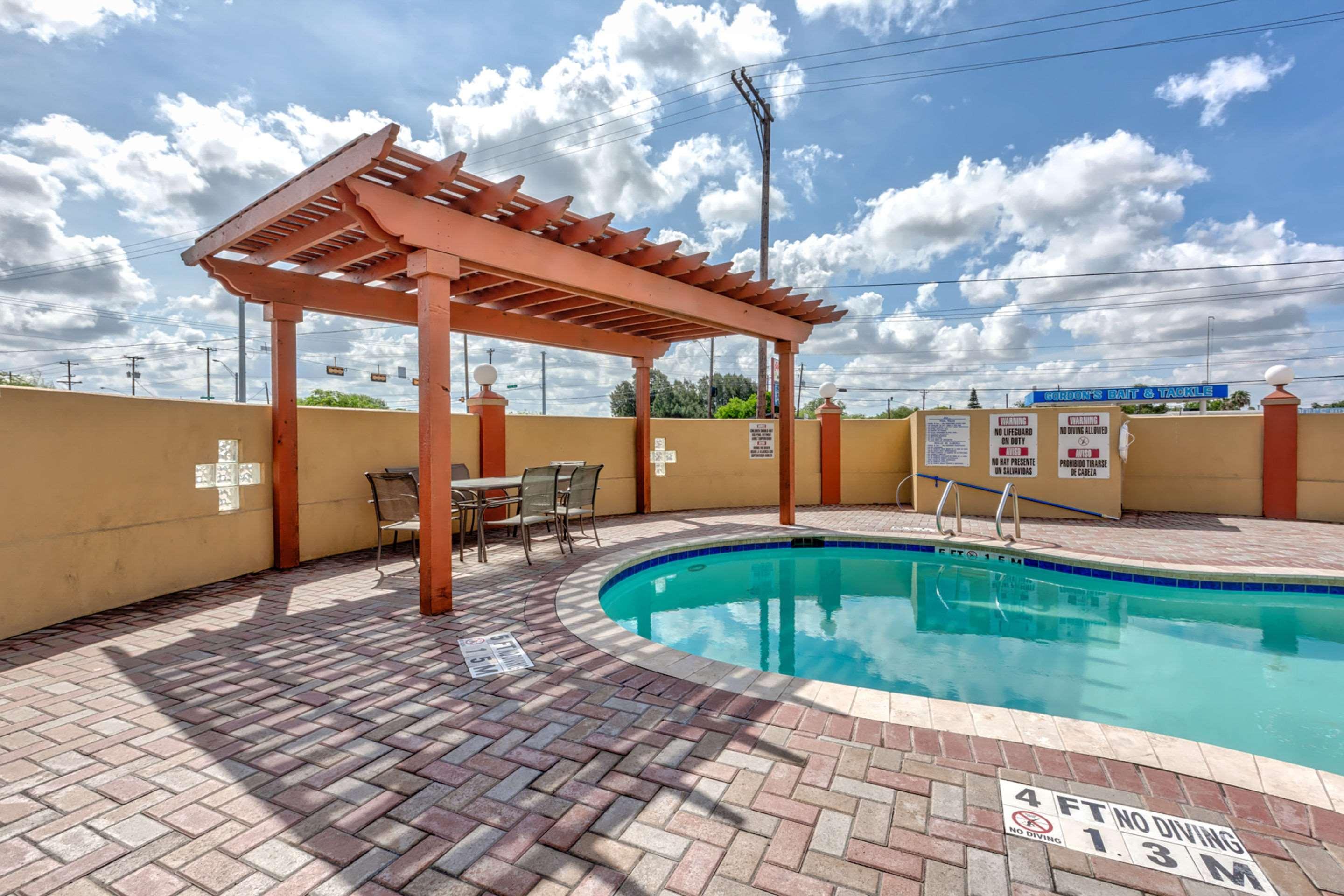 Quality Inn Brownsville Exterior photo